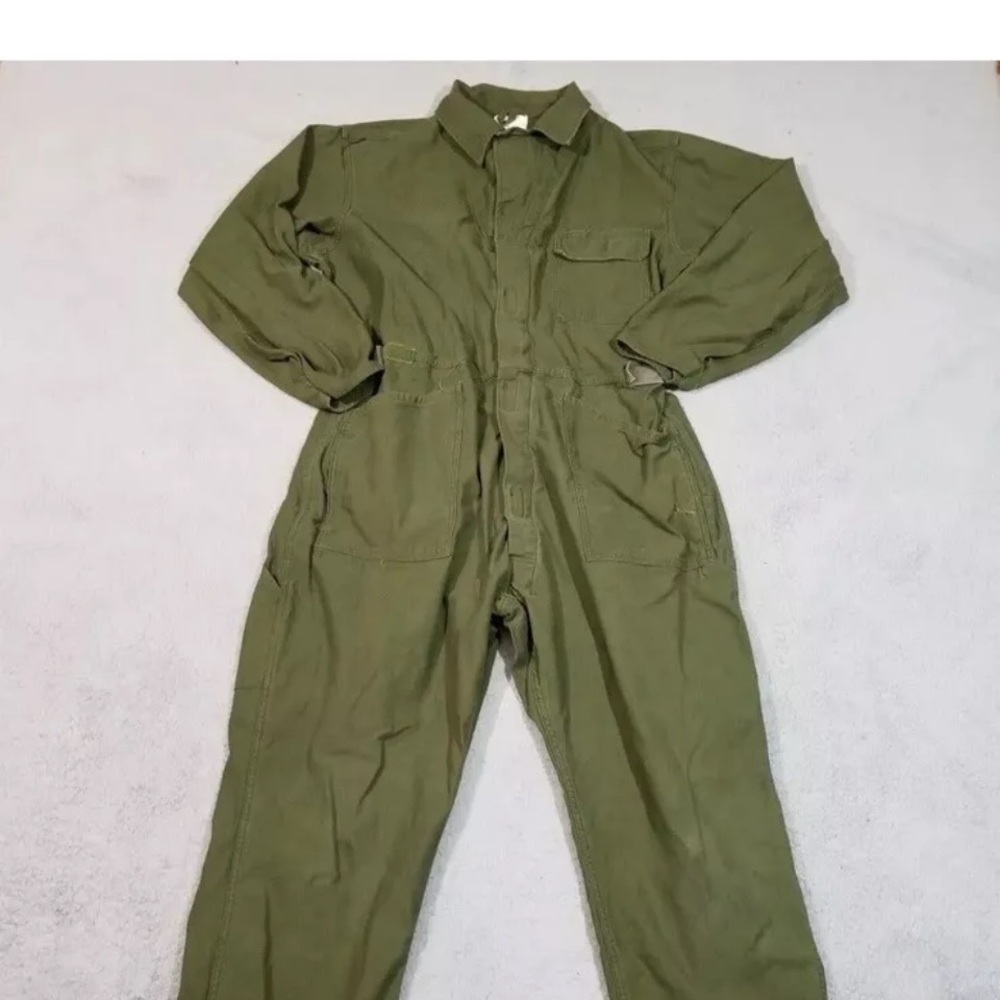 Mens Air Force overall sz 42 long